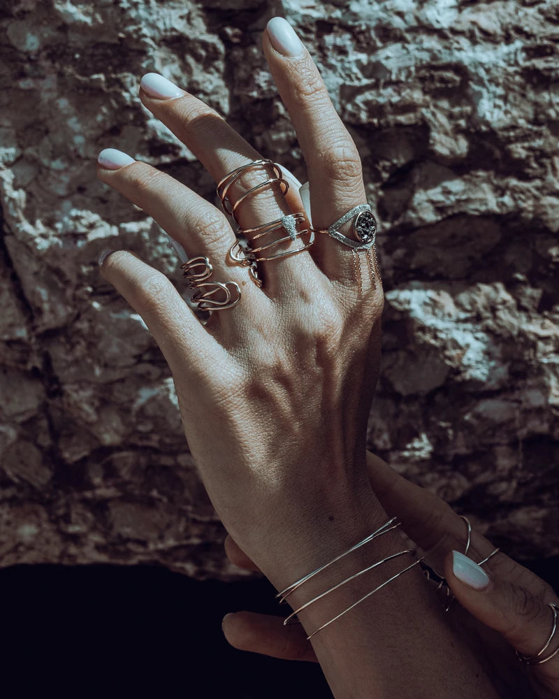 Bague spirale Orphée LSonge – bague ajustable en or 9 carats