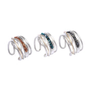 Bague Orna en or et argent portée à la main, bijou artisanal LSonge collection Or Sublime