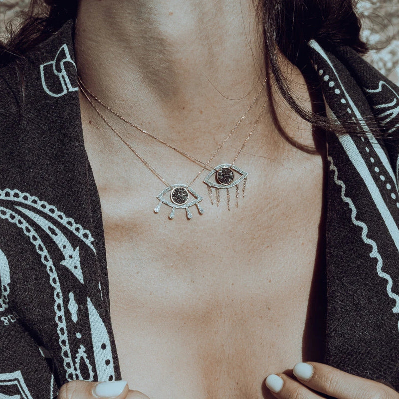 Collier Regard Céleste Cildor avec micro diamants, bijou symbolique protecteur