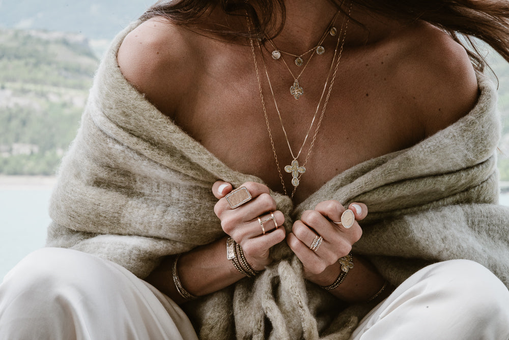 Collier ALMA 5