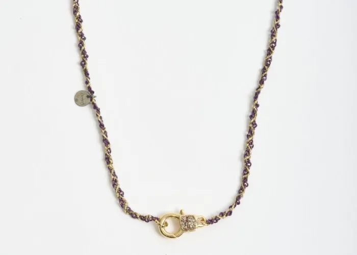 Collier Milla violet avec fermoir doré serti